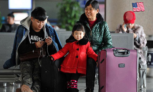 Chinese visitors throng the U.S to obtain 10-year visas