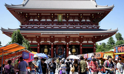 Monthly overseas visitors to Japan reached record high